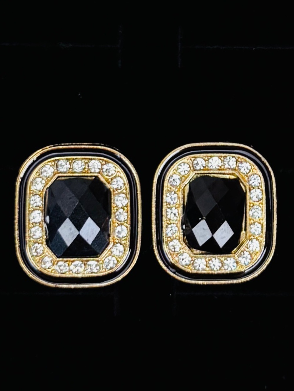 Beautiful vintage goldtone, black, clear bling weighted pierced earrings